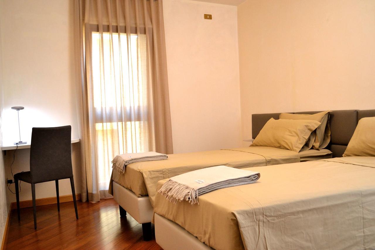 Portico Oscuro Deluxe - Centro Citta Apartment