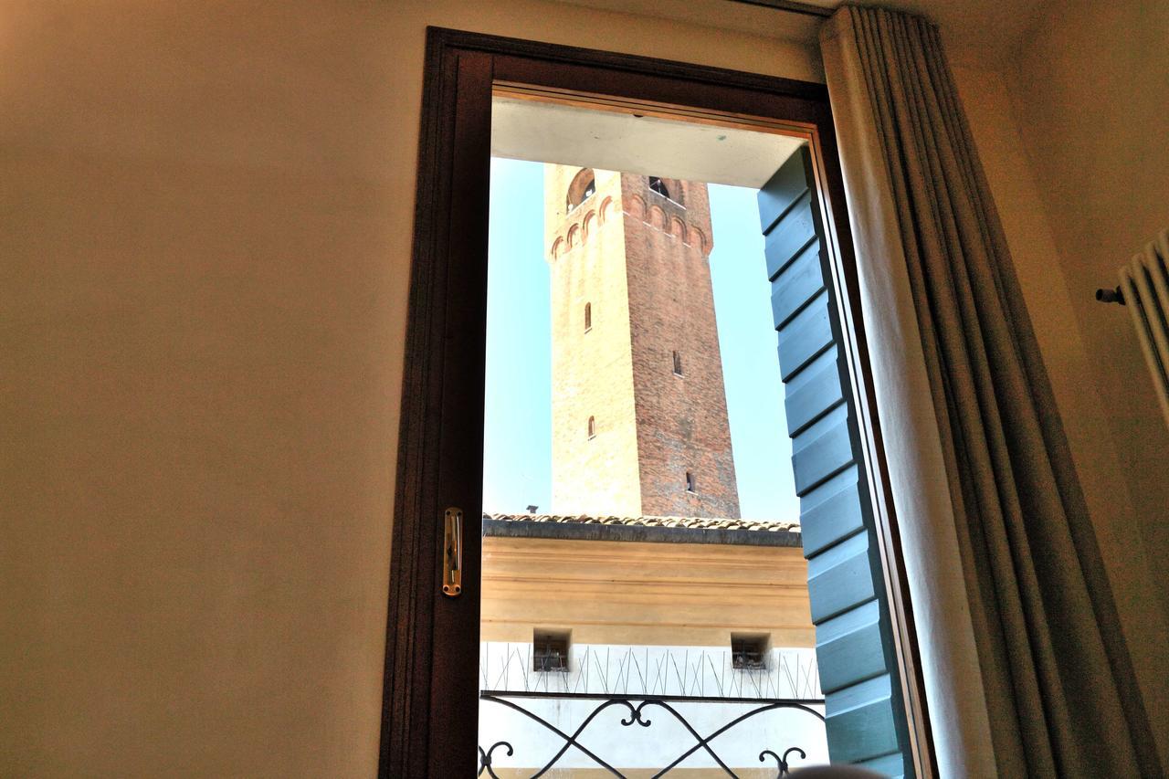 Portico Oscuro Deluxe - Centro Citta Apartment