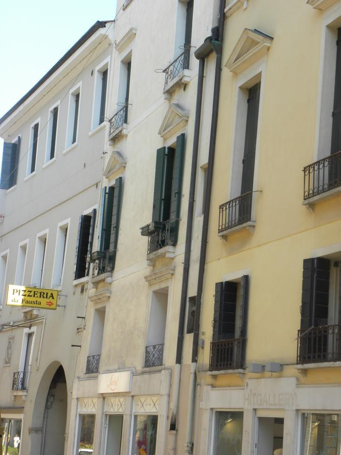 Portico Oscuro Deluxe - Centro Citta Apartment *